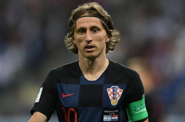 戴帽助爱尔兰进附加赛，帕罗特当选世欧预本轮最佳球员